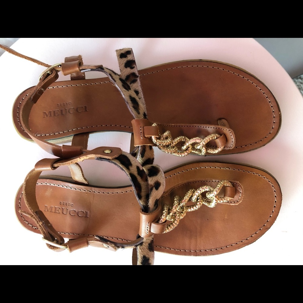 Leather sandals